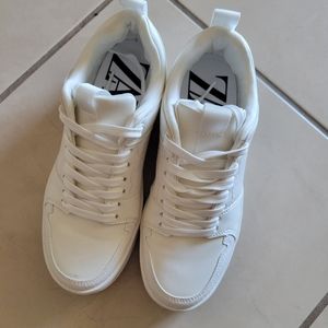 White Sneakers Zara Size 37
